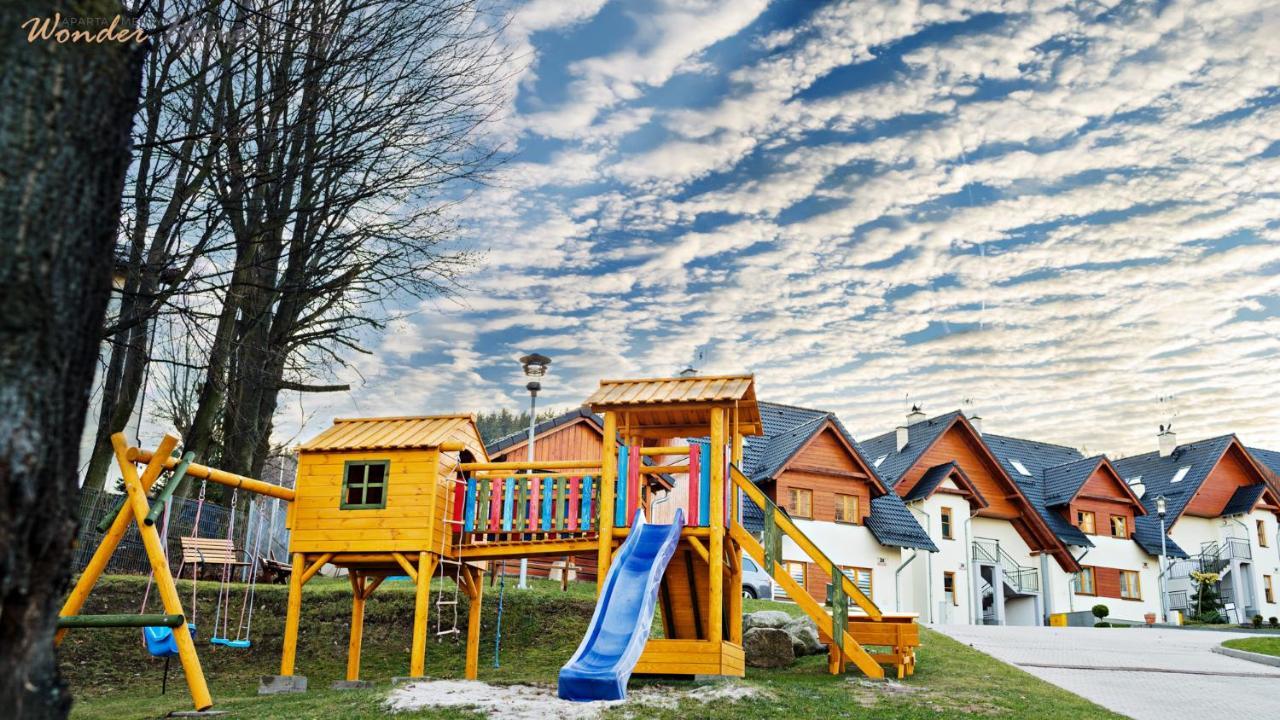 Wonder Home - Domek Gorski Karmel Z Balkonem I Kominkiem - Dozorowane Osiedle Z Placem Zabaw, Tuz Przy Stoku Narciarskim Karpacz Exterior foto
